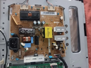 sursa ip-54135t de pe tv Samsung le22b450c4w