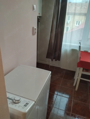 Vând apartament cu o cameră, central - imagine 6