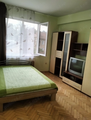 Vând apartament cu o cameră, central - imagine 9