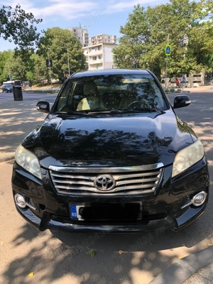 Vanzare TOYOTA RAV4 2010, Diesel. Pret 7000 EURO - imagine 2 Vanzare TOYOTA RAV4 2010, Diesel. Pret 7000 EURO - imagine 2