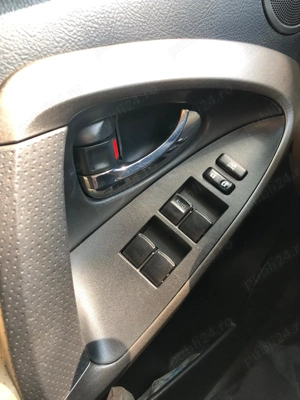 Vanzare TOYOTA RAV4 2010, Diesel. Pret 7000 EURO - imagine 8 Vanzare TOYOTA RAV4 2010, Diesel. Pret 7000 EURO - imagine 8