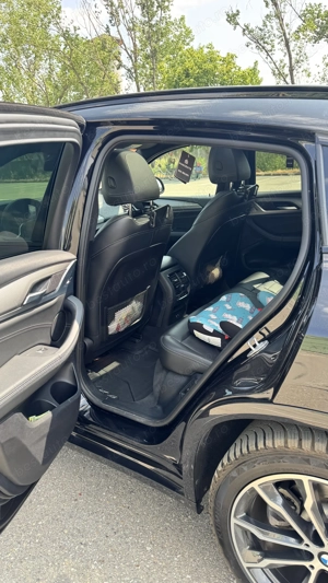 BMW X4 xDrive 2019   78.000 km   Posibilitate predare leasing - imagine 9 BMW X4 xDrive 2019   78.000 km   Posibilitate predare leasing - imagine 9