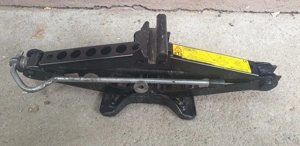 Roata rezerva slim R16, 5 X 108 si cric Ford - imagine 7