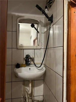 Garsoniera - Etaj Intermediar - Pretabil Investitii - Zona Buziasului - imagine 8