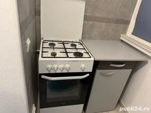 Închiriez apartament 2 camere Vasile Aaron  - imagine 3 Închiriez apartament 2 camere Vasile Aaron  - imagine 3