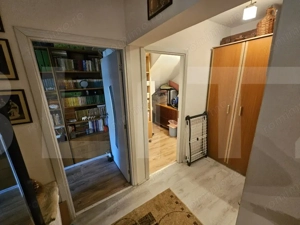 Apartament in vila, 47 mp, curte proprie de 37 mp - Cartier 23 August, Sector 3  - imagine 6