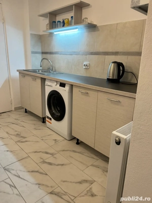 Închiriez apartament 2 camere Vasile Aaron  - imagine 2 Închiriez apartament 2 camere Vasile Aaron  - imagine 2