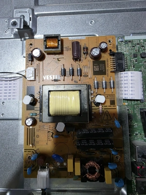 sursa 17ips62 de pe tv Nokia hna39gv210