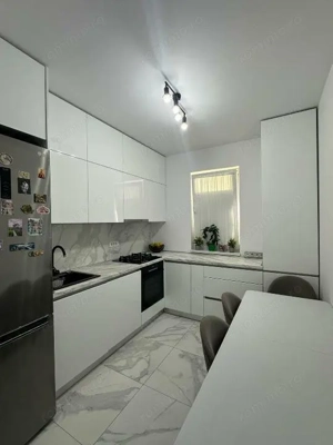 Apartament cu 2 camere terasa de 8 mp mobilat si utilat la doar 3 minte de Biserica Tosca Mussicescu - imagine 7
