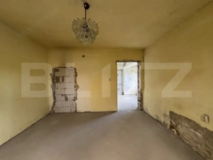 Casă cu 4 camere în Hunedoara  - imagine 11