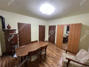 Casa individuala 4 camere 2 bai teren 1310 mp zona Gusterita Sibiu - imagine 7