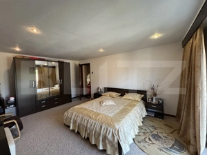 Casă superbă cu 6 camere, 200 mp, în Râpaș