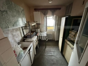 Apartament 2 camere renovabil Zona SUD - imagine 3