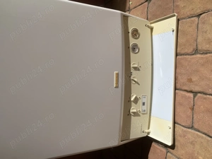 Vând centrală termică în condensare 32 kw funcțională cu boiler incorporat