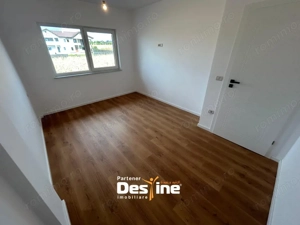 Casa tip DUPLEX - Loc de parcare si terasa  Toate utilitatile - Drum asfaltat - imagine 11