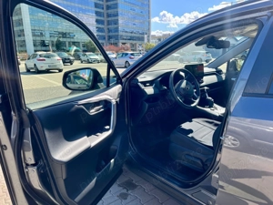 Vand SUV Toyota RAV4 2.5 E-CVT HYBRID DYNAMIC  AWD - fabricat 2024, primul proprietar  - imagine 7