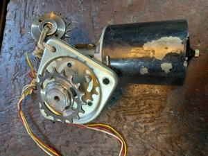 Motor ștergător parbriz 24v - imagine 4