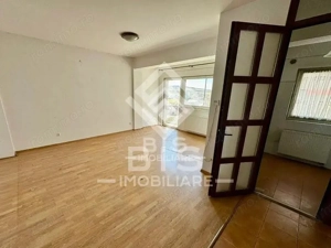 Apartament 2 camere- Bloc Nou, Independenţei - Kaufkand - imagine 4