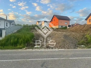 Teren de vanzare - Sigmir