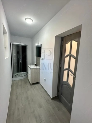 Complexul Studentesc- casa complet renovata, curte spatioasa - imagine 2