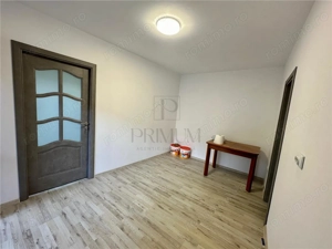 Complexul Studentesc- casa complet renovata, curte spatioasa - imagine 5