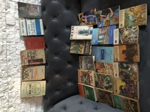 Vand diverse carti  - imagine 2