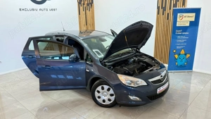 ** Opel Astra ** - imagine 2