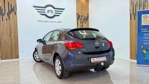 ** Opel Astra ** - imagine 10