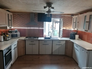 Vând casă familială  - imagine 5