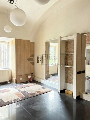 Apartament ultracentral in Pasajul Vulturul Negru din Oradea - imagine 4