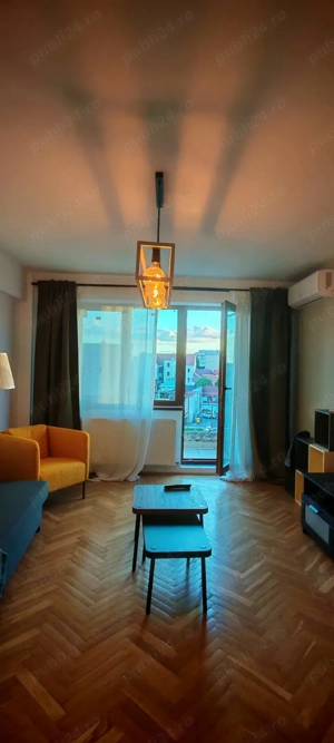 Apartament 2 camere, (tip Penthouse) cu 3 terase ,  Ultracentral, wiew superb, Oradea.