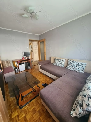 Vind apartament 2 camere, ultracentral, etajul 1, mobilat - imagine 4