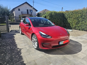 Tesla Model 3 Performance