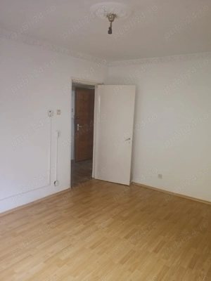 Vând garsonieră în Plopeni 