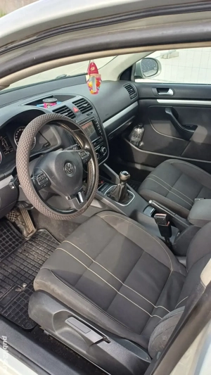 Vând sau schimb VW Jetta 2010 - imagine 3