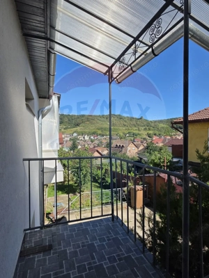 Casă / Vilă de vânzare in Medias, str. Ghioceilor - imagine 7