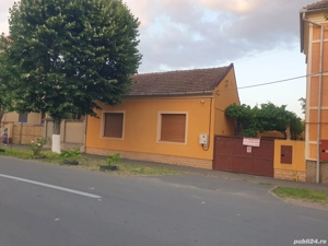 Vând casă în Pârneava, str. Oituz, teren 953 mp