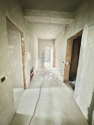 Apartament cu 3 camere, semidecomandat, etaj 1, zona Lidl din Giroc - imagine 5