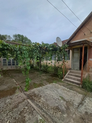 Casa in Nadas Judetul Arad - imagine 9