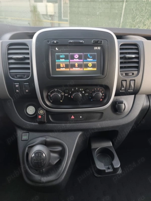 Renault Trafic L1H1 1.6 - 95 cp, an 2017, Garantie 12 luni !  - imagine 8