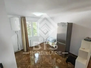 Apartament spatios etaj 2 - 92 mp - imagine 11