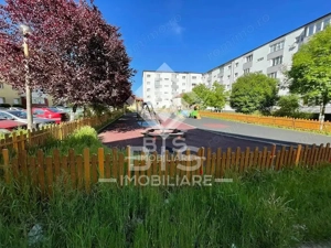 Apartament 3 camere - Zona Sens - imagine 2