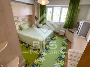 Apartament 3 camere - Zona Sens - imagine 16