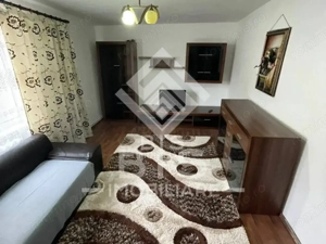 Apartament spaţios 3 camere - Bdul Independentei - imagine 14 Apartament spaţios 3 camere - Bdul Independentei - imagine 14