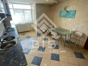 Apartament 4 camere scara interioara - imagine 5