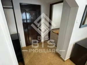 Apartament spaţios 3 camere - Bdul Independentei - imagine 2 Apartament spaţios 3 camere - Bdul Independentei - imagine 2