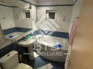 Apartament 4 camere scara interioara - imagine 7