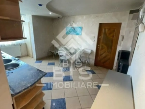 Apartament 4 camere scara interioara - imagine 4