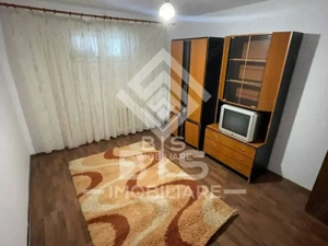Apartament spaţios 3 camere - Bdul Independentei - imagine 17 Apartament spaţios 3 camere - Bdul Independentei - imagine 17