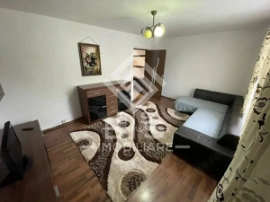 Apartament spaţios 3 camere - Bdul Independentei - imagine 15 Apartament spaţios 3 camere - Bdul Independentei - imagine 15